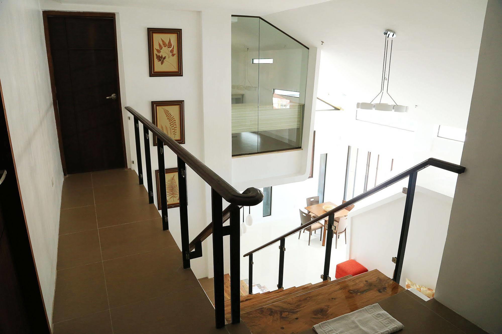 Travelbee Business Inn Себу Экстерьер фото